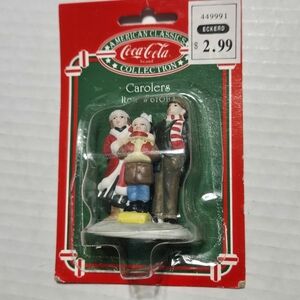 Coca-Cola‎ Town Square Collection Carolers Figure